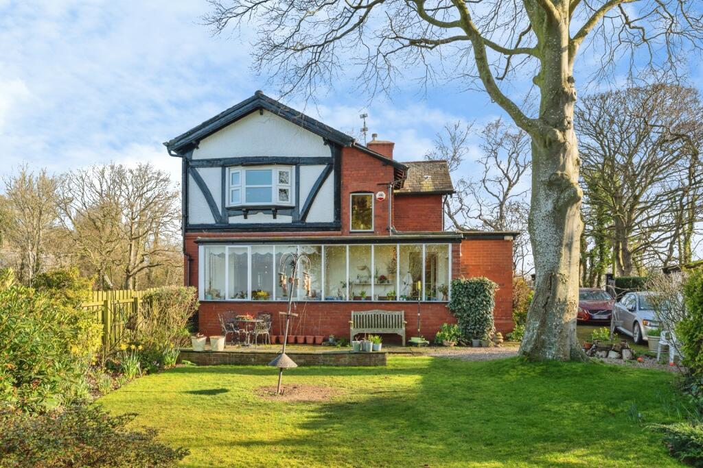 Main image of property: Leighton Road, Neston, Cheshire, CH64