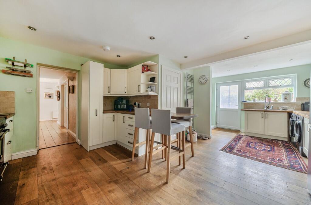 Melksham Road, Holt, Trowbridge photo 4