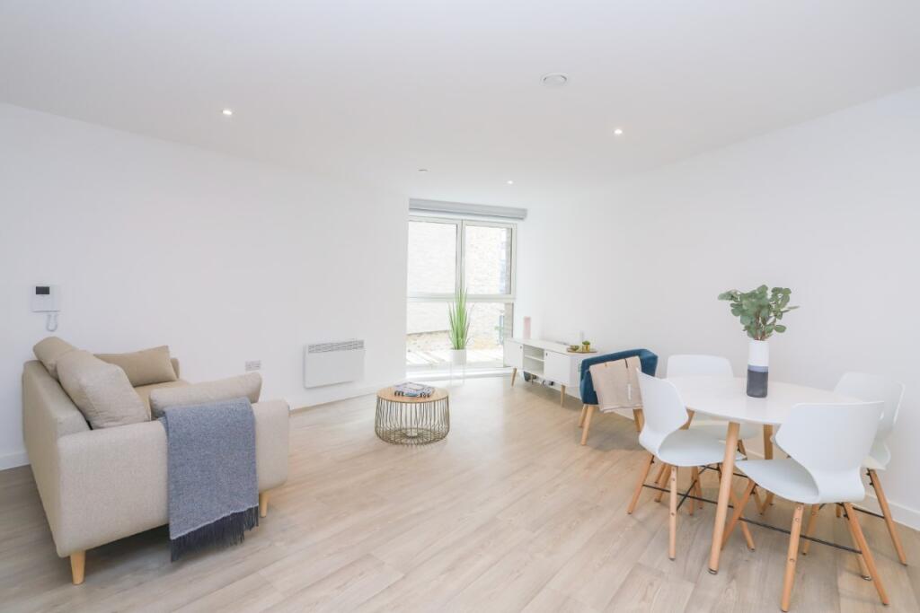 Main image of property: Clippers Quay Salford M50