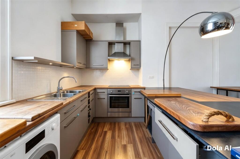 House in Shrewsbury - View 2