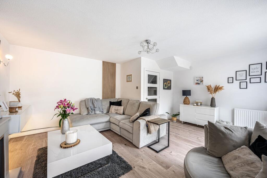 House in Bolton, Smithills - More