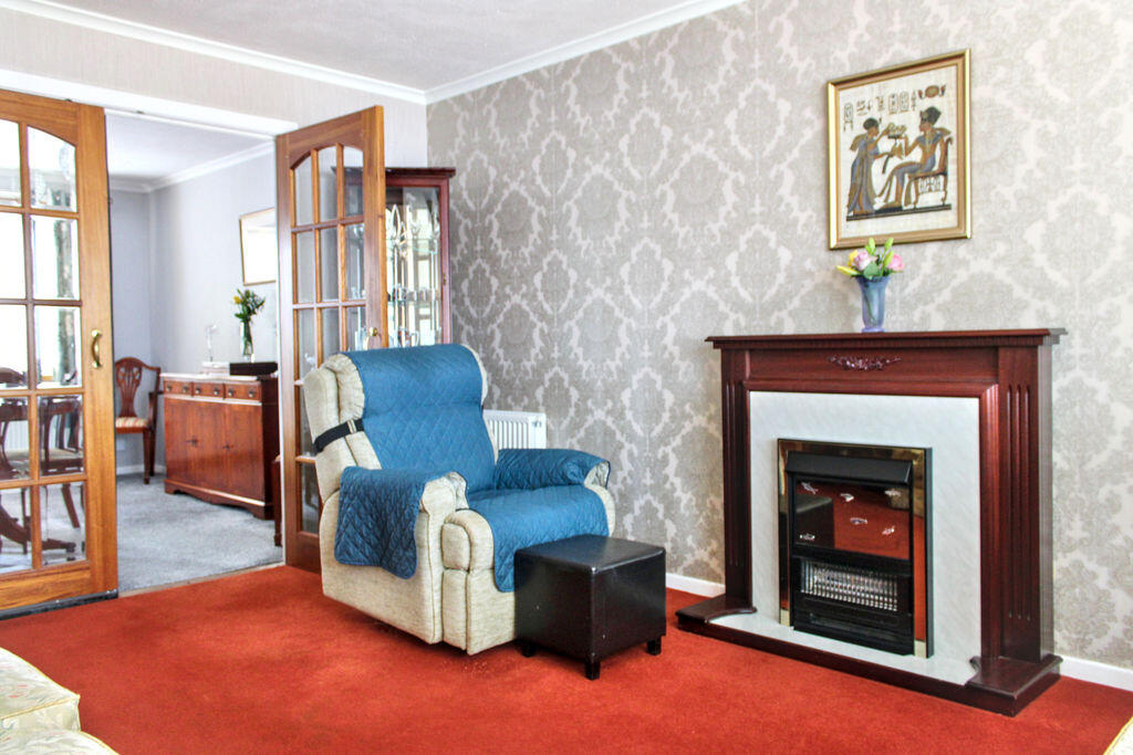 102 Devonway, Clackmannan FK10 4LE photo 3