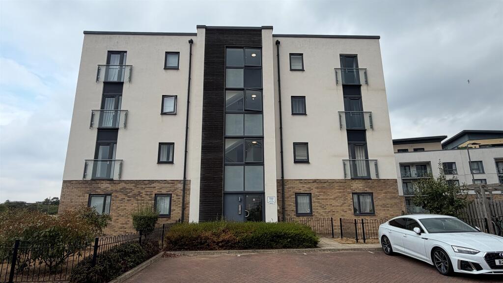 Main image of property: Hammonds Drive, Peterborough
