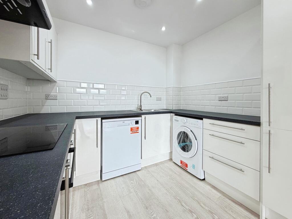 Apartment in Peterborough - View 4