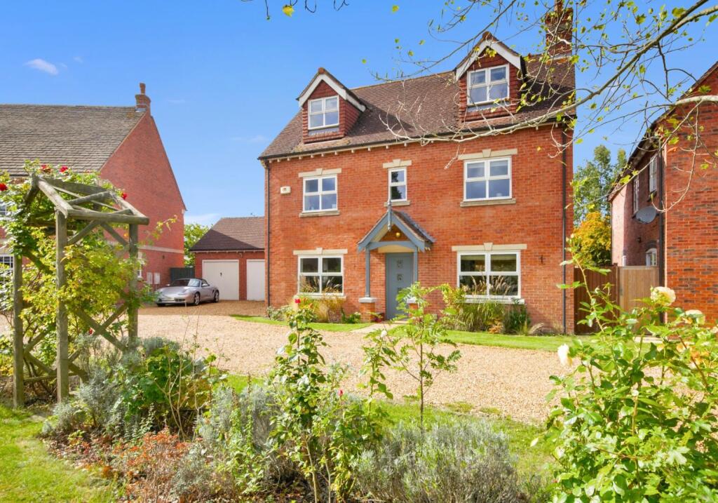 5-bed detached on Loddington Way, Mawsley Village, £575,000