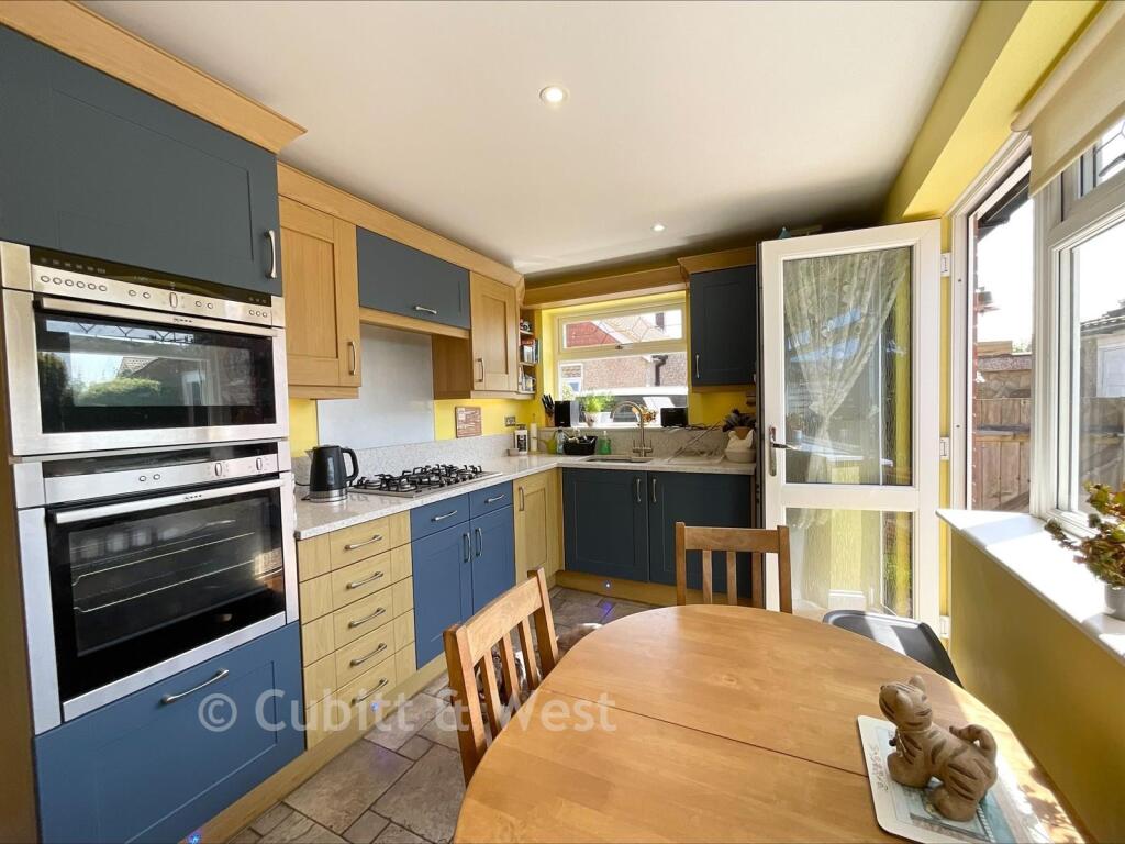 House in Adur, Sompting - More