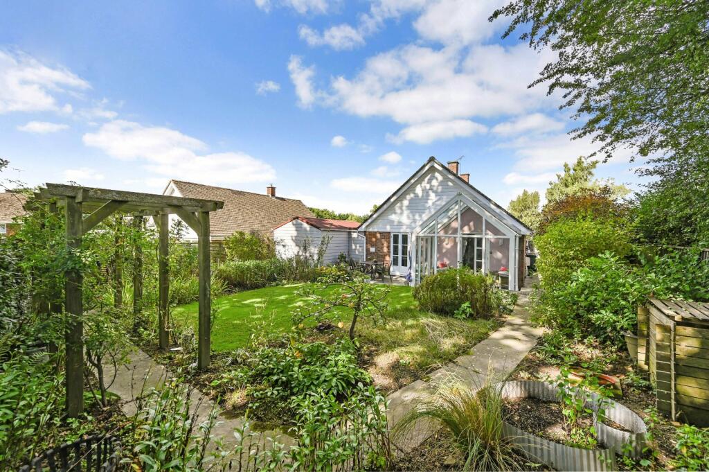 Glebelands, Biddenden, Ashford, Kent, TN27 photo 4