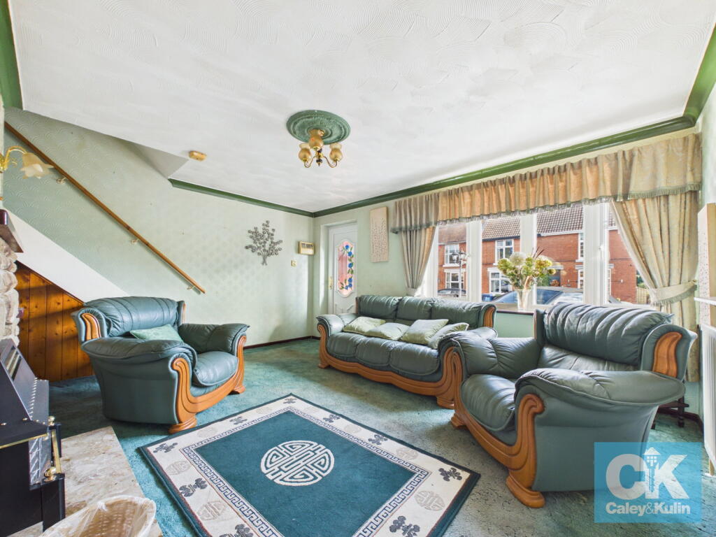 Highfield Road, Heath Hayes, Cannock, WS12 2DX photo 2