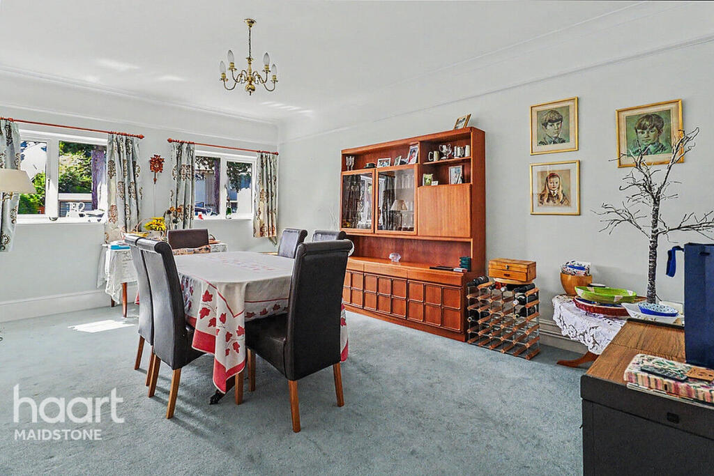 House in Maidstone, Kent - View 5