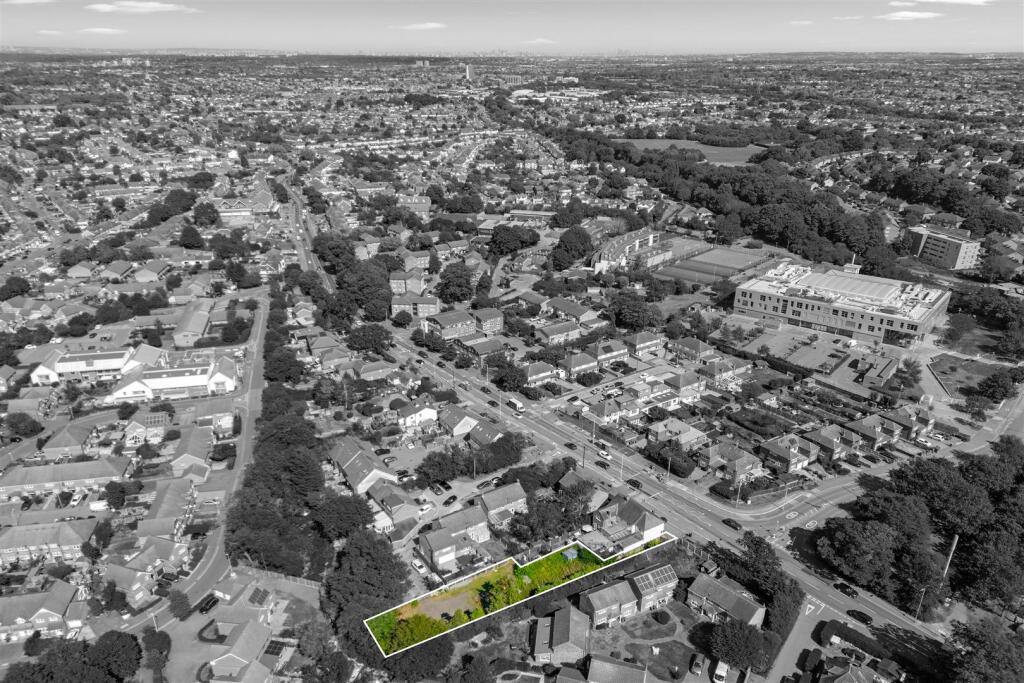 Land Rear of, Leatherhead Road, Chessington - View 4