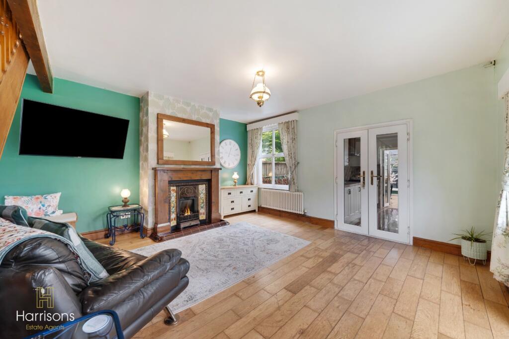 House in Westhoughton, Wingates - More