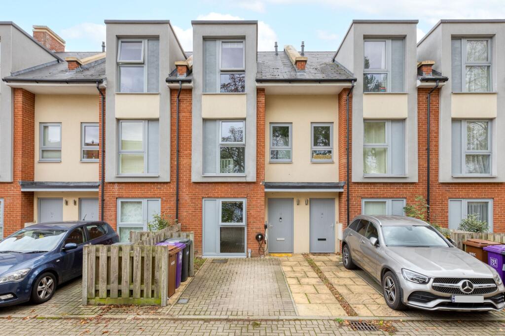 Main image of property: Capswell Court, Hitchin, SG5