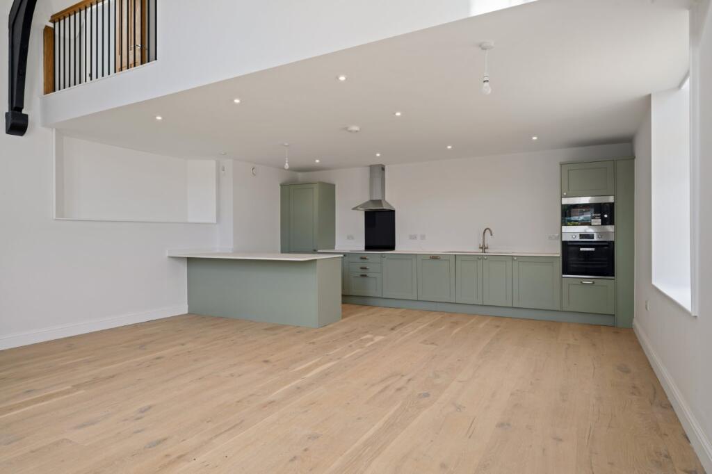 House in Peterborough - View 2
