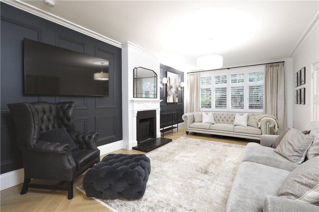 House in London, Cottenham Park, Raynes Park - View 4