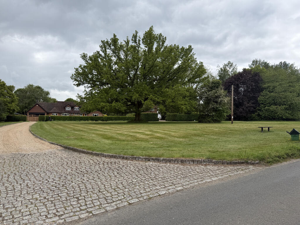 Main image of property: The Common, Harpenden, AL5 3