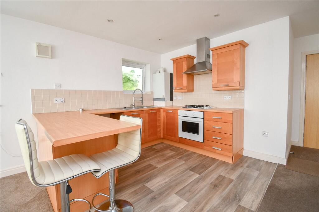 Garrick Avenue, Moreton, Wirral photo 4
