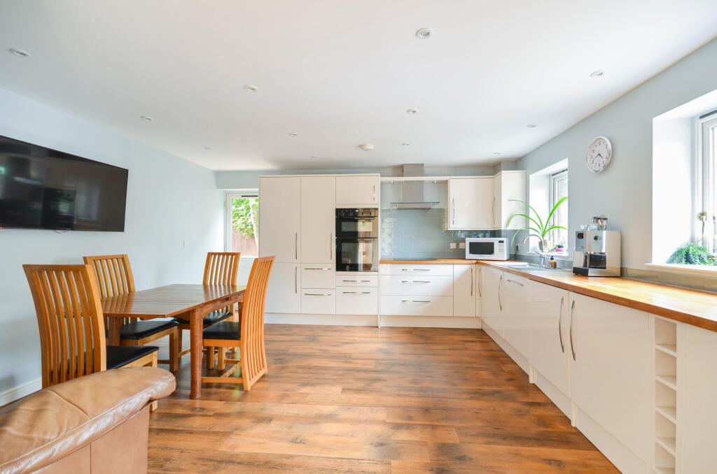 West Street, Comberton photo 2