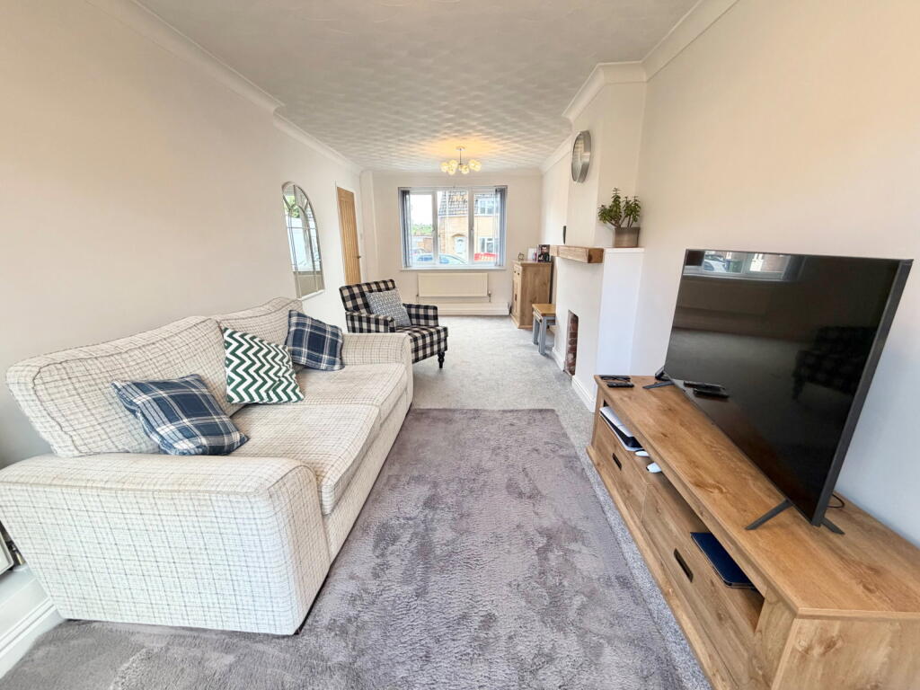 House in Dudley, West Midlands - View 5