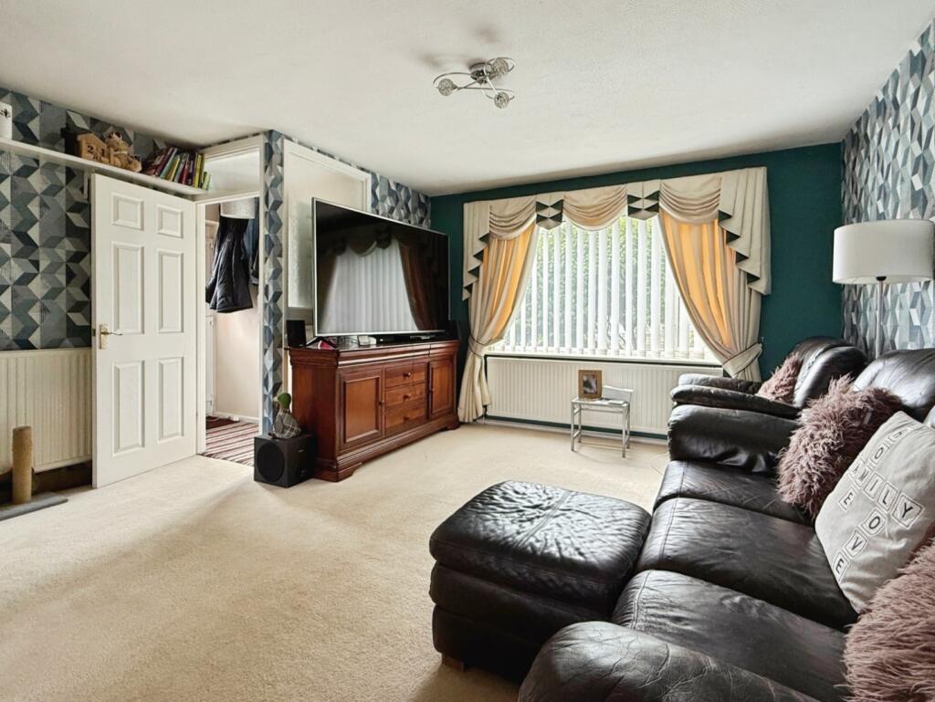 The Bassetts, Stroud photo 3