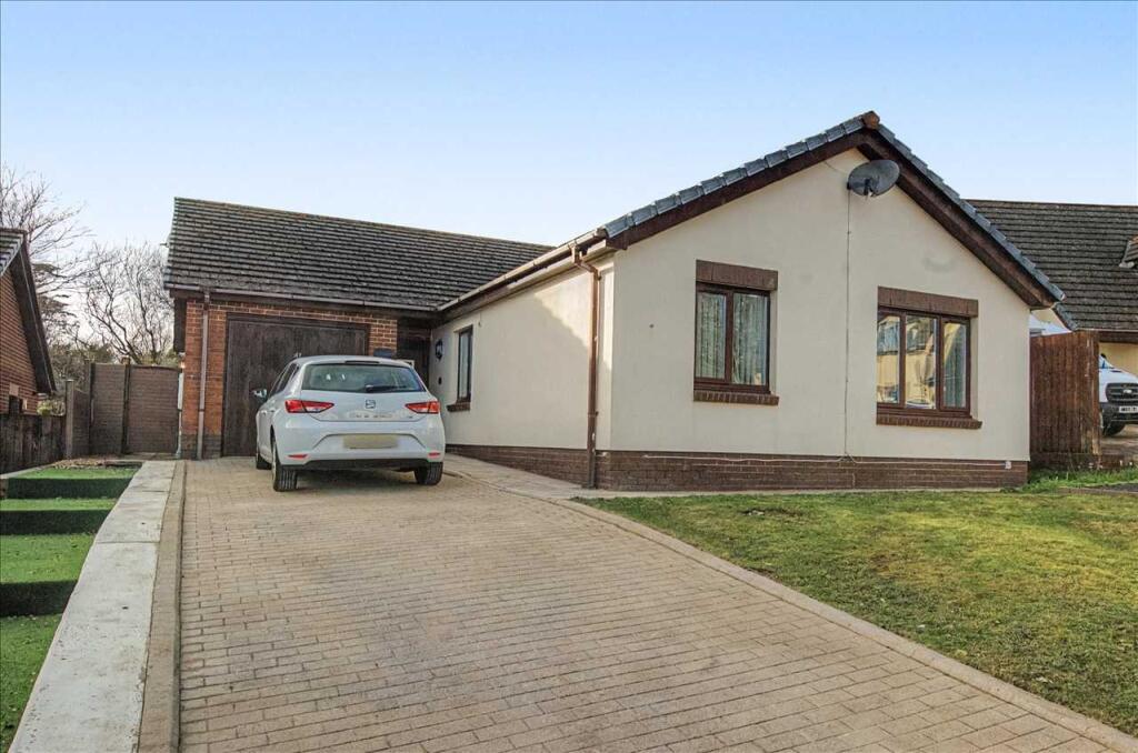 Main image of property: 47 Charles Thomas Avenue