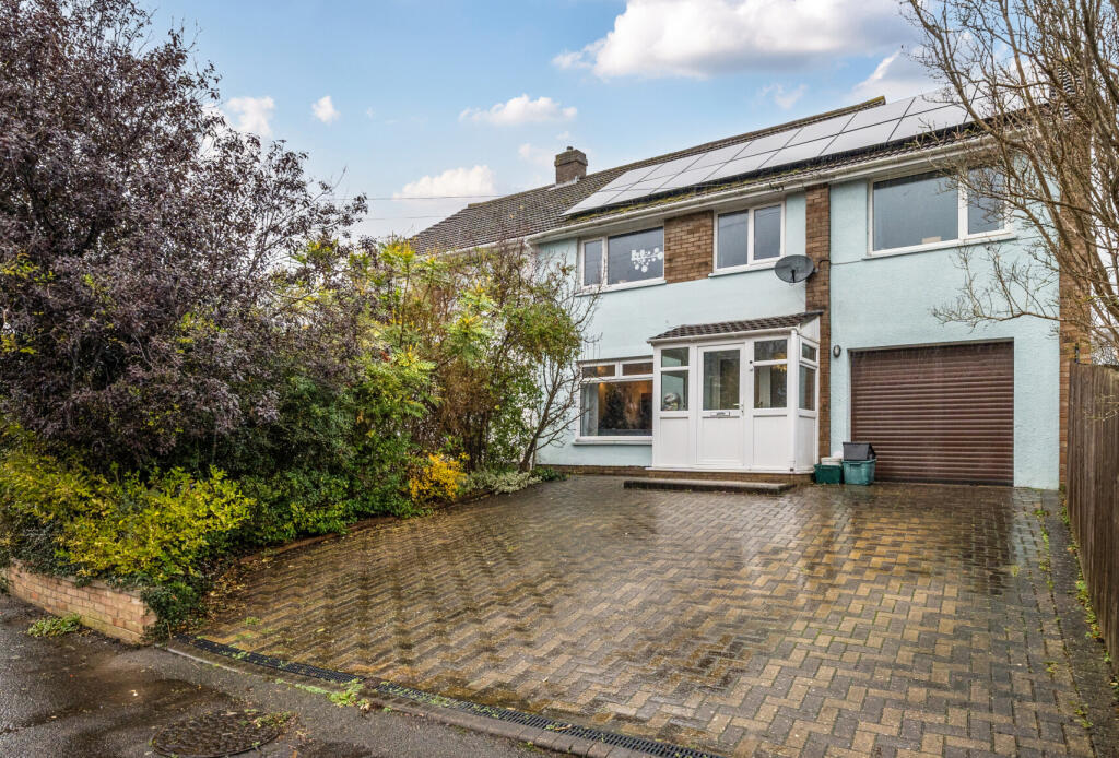 Main image of property: Marling Crescent, Stroud, Gloucestershire, GL5