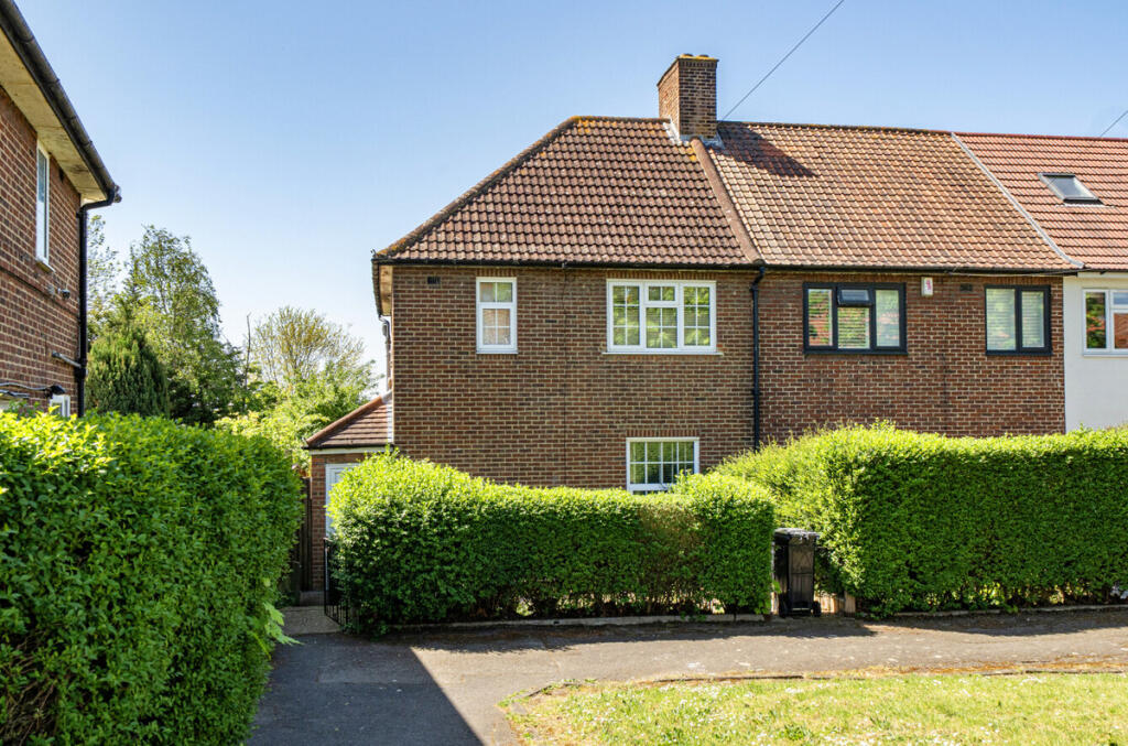 Main image of property: Moorside Road, Bromley, BR1 5