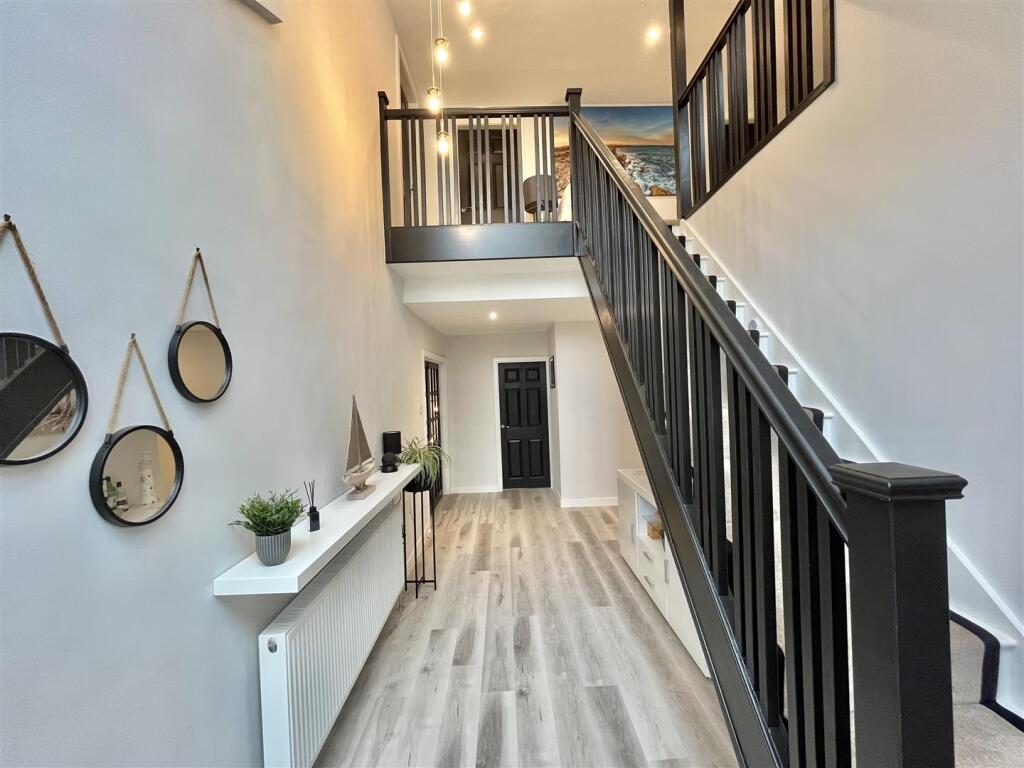 House in Stockport - View 5