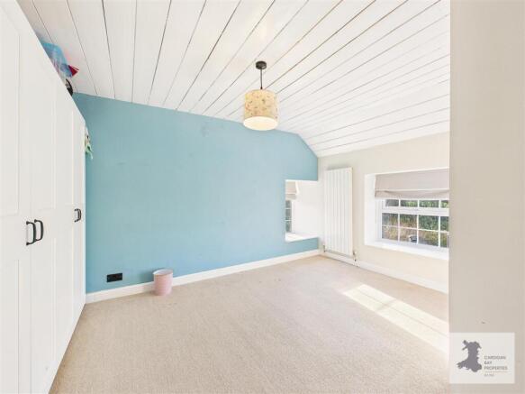 Main house Bedroom 1