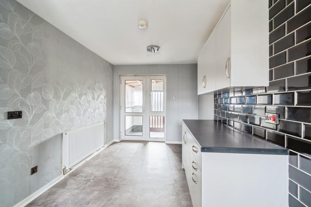 House in Swindon - View 3