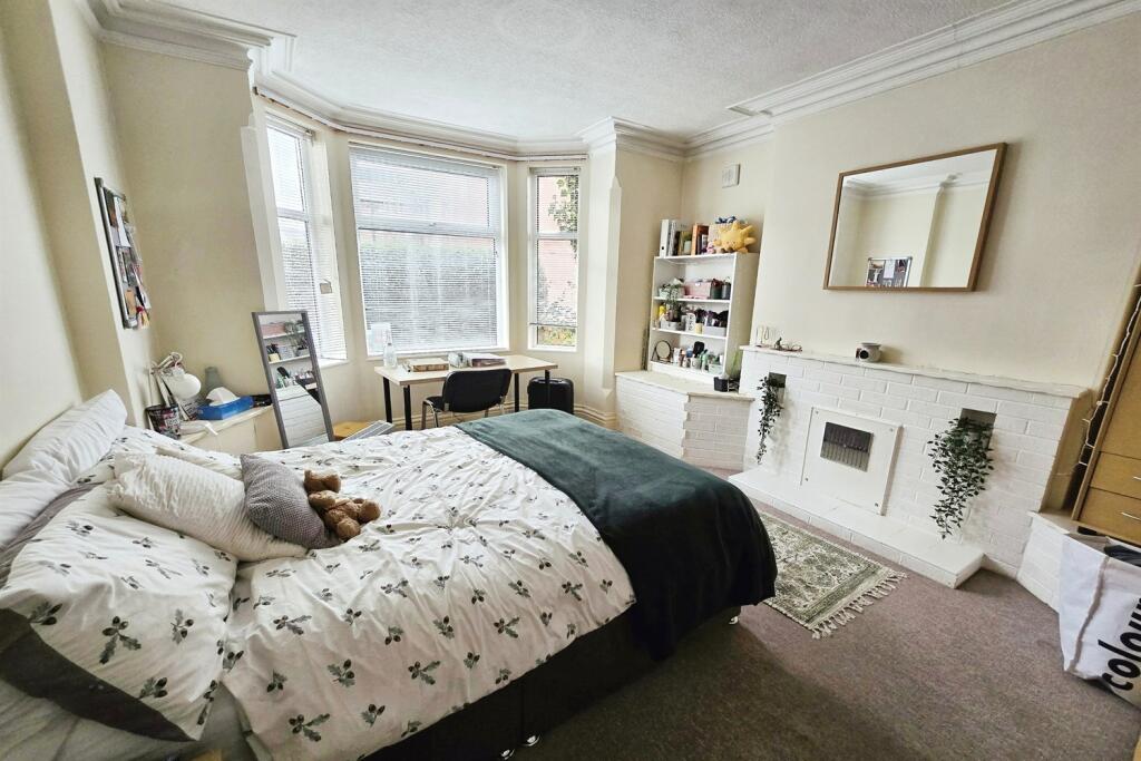House in Nottingham, Dunkirk - View 5