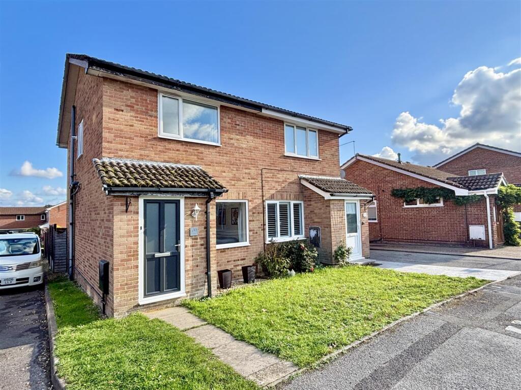 2-bed semi-detached on Sycamore Close, Creekmoor, Poole, £285,000
