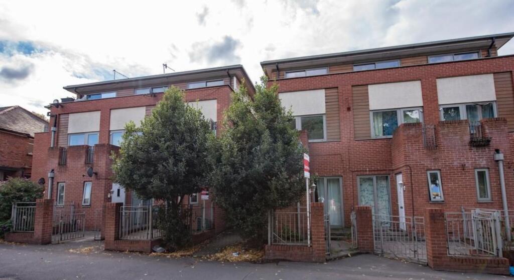 Main image of property: Hucknall Road, Teesdale Court, NG5
