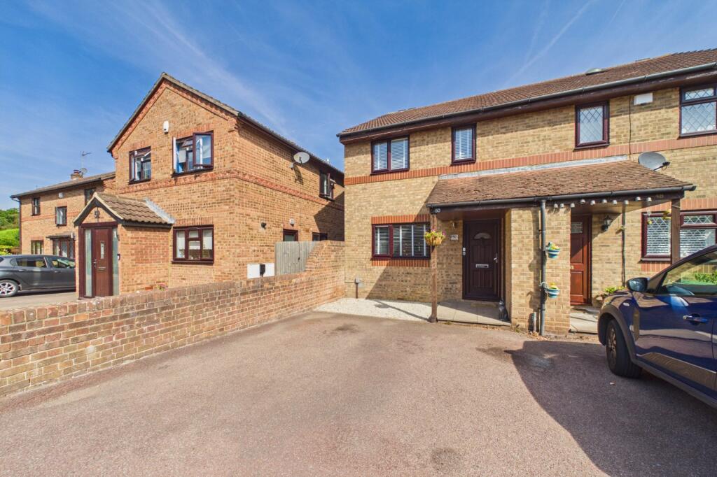 Main image of property: Chesterblade Lane, Bracknell, Berkshire, RG12
