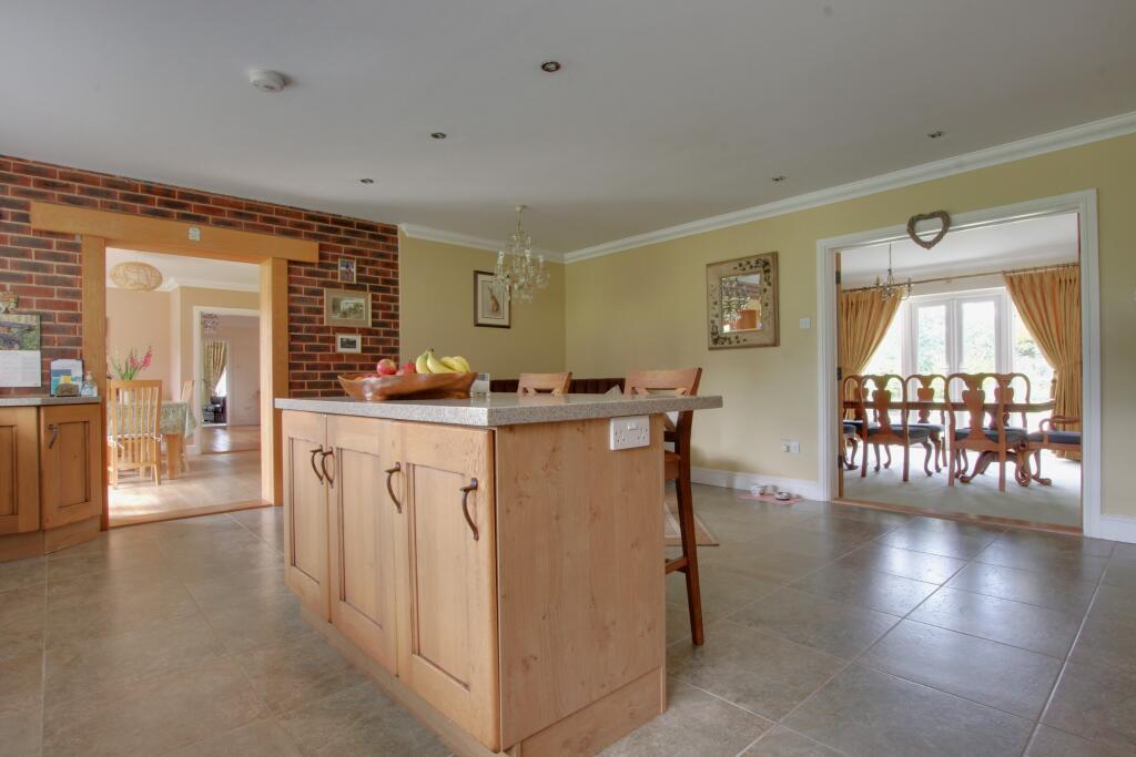 House in Portsmouth - View 5