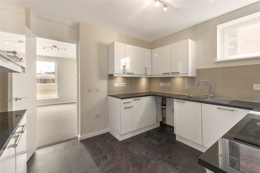 Apartment in London, Battersea - View 3