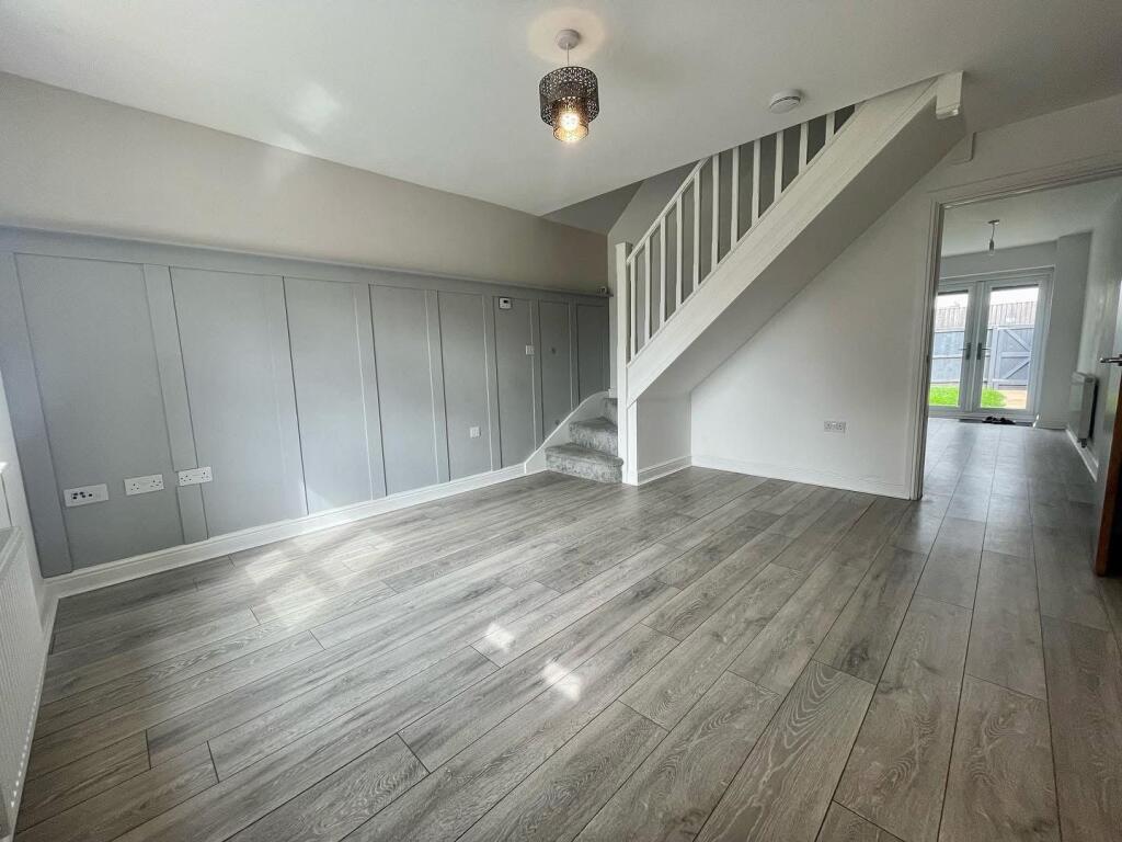 House in South Derbyshire, Derbyshire - View 5