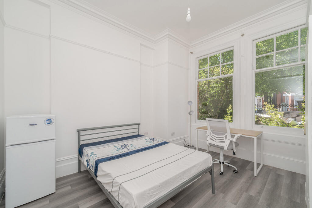 Main image of property: Blakesley Avenue, London, W5