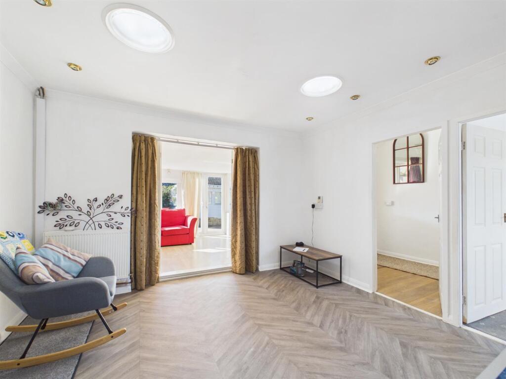 House in East Lindsey, Mablethorpe and Sutton - View 2