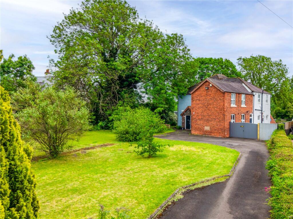 Main image of property: Nottingham Road, Selston, Nottingham, Nottinghamshire, NG16