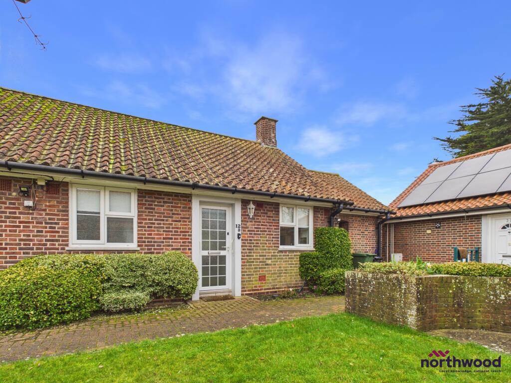 Main image of property: Farlaine Road, Willingdon, Eastbourne, BN21
