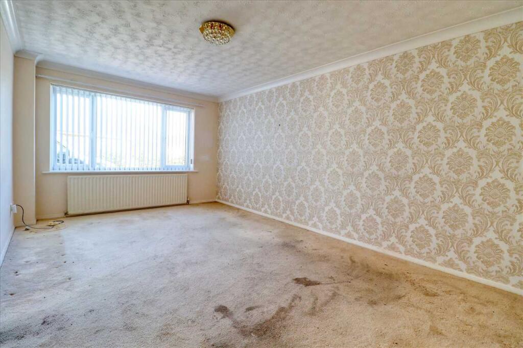 Havering Close, Great Clacton photo 2