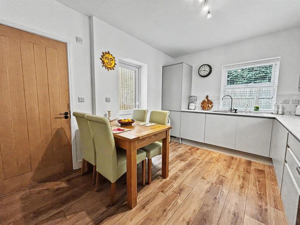 House in Bath - View 4