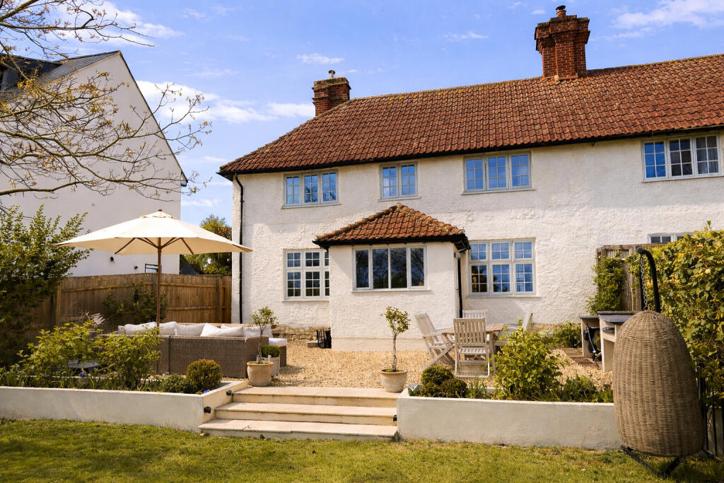 Main image of property: Chearsley, Buckinghamshire, HP18