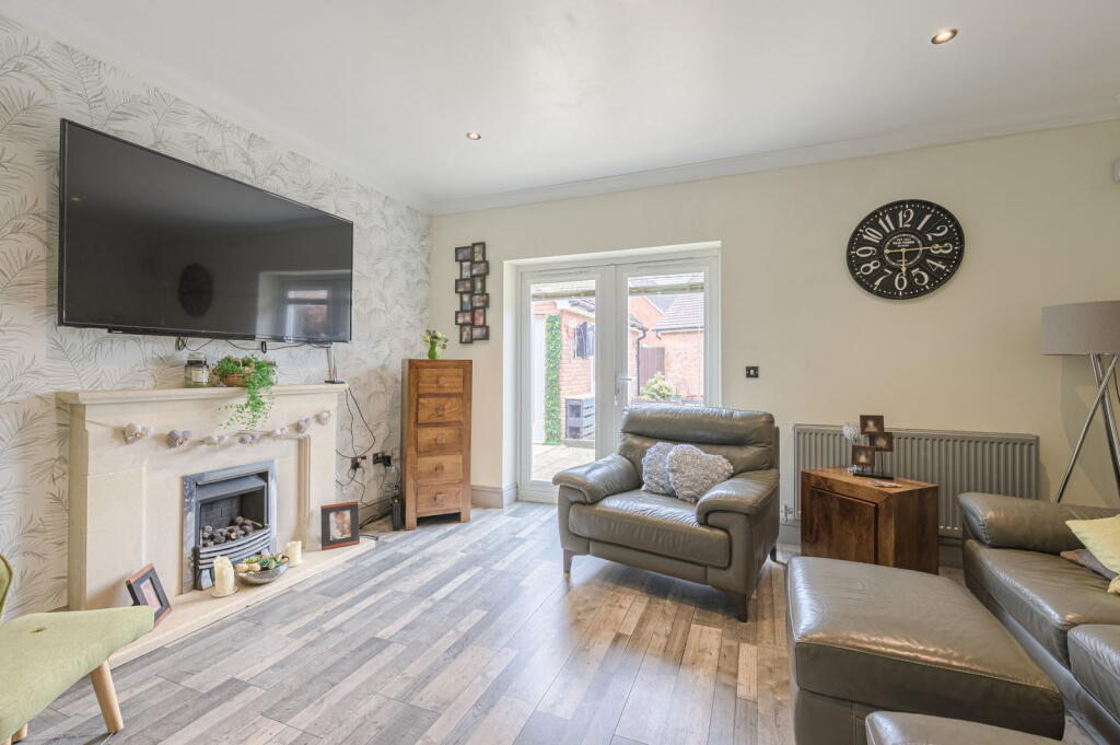 House in Cannock Chase, Heath Hayes and Wimblebury - View 4