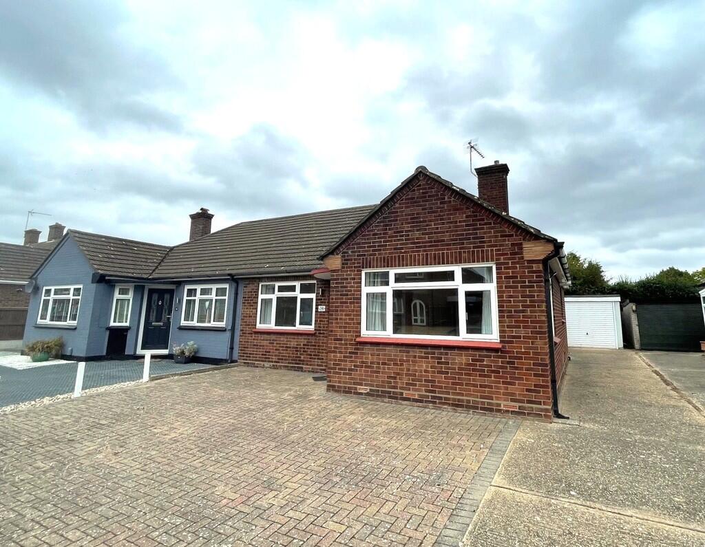 2-bed bungalow on Baden Powell Drive, Prettygate, Colchester, £375,000