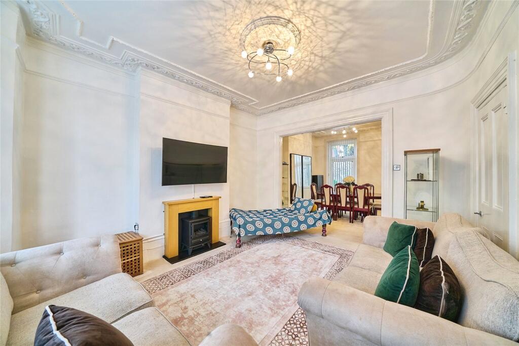 House in London - View 3