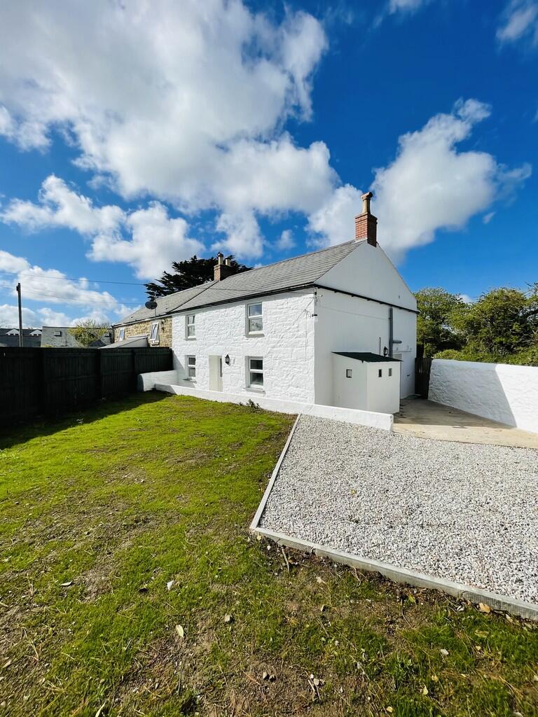 Main image of property: Johns Corner, Rosudgeon