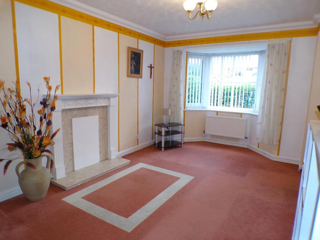 Victoria Avenue East, Blackley, Manchester photo 2