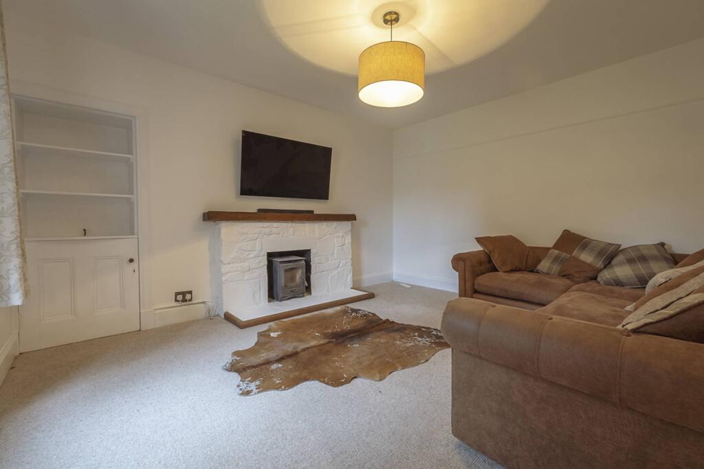 Eastlea, Drumnadrochit, Inverness, IV63 6TX photo 4
