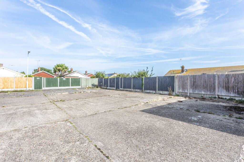 Princess Margaret Avenue, Cliftonville, Margate, CT9 photo 5
